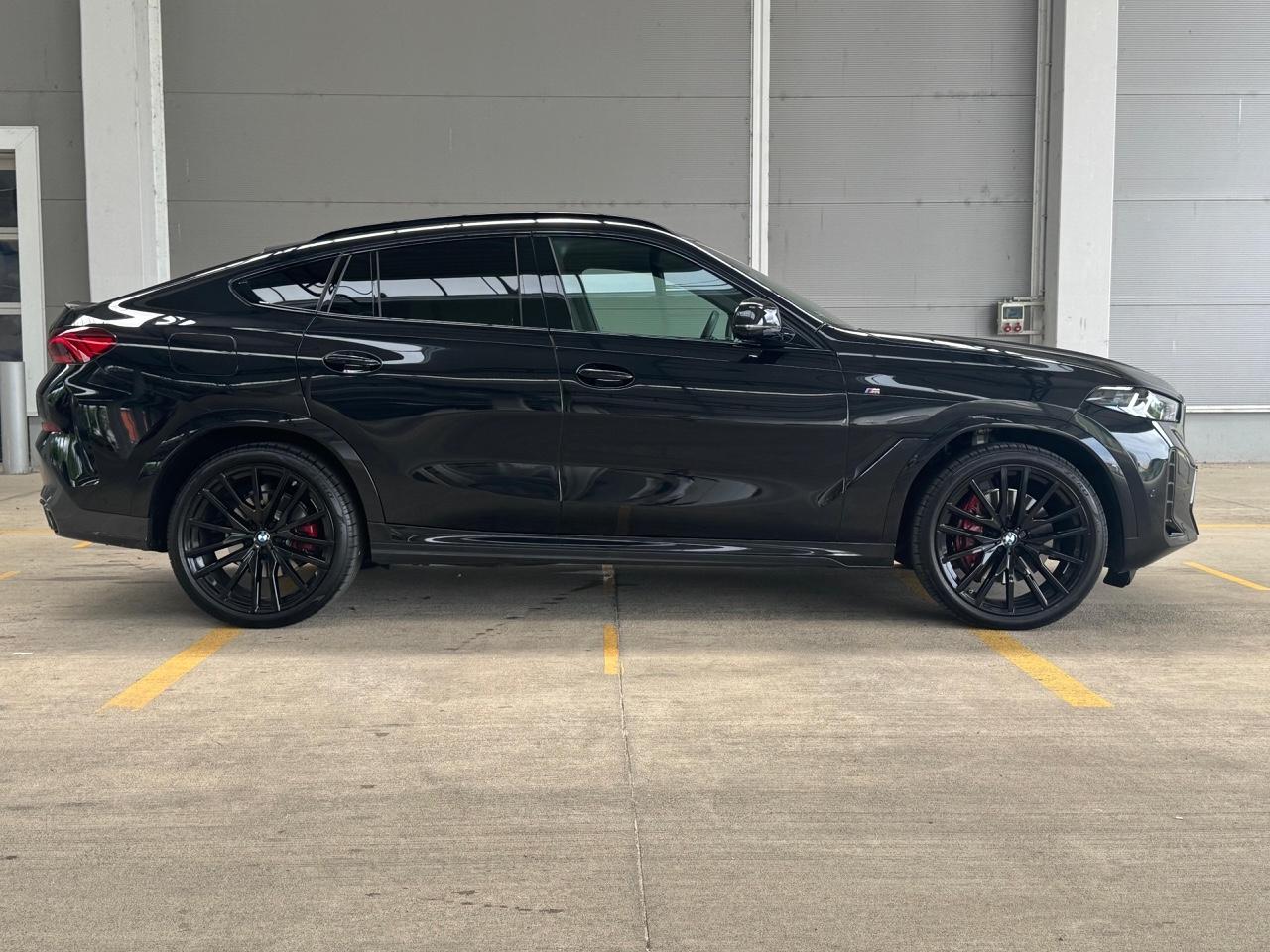 BMW X6 40d (10)
