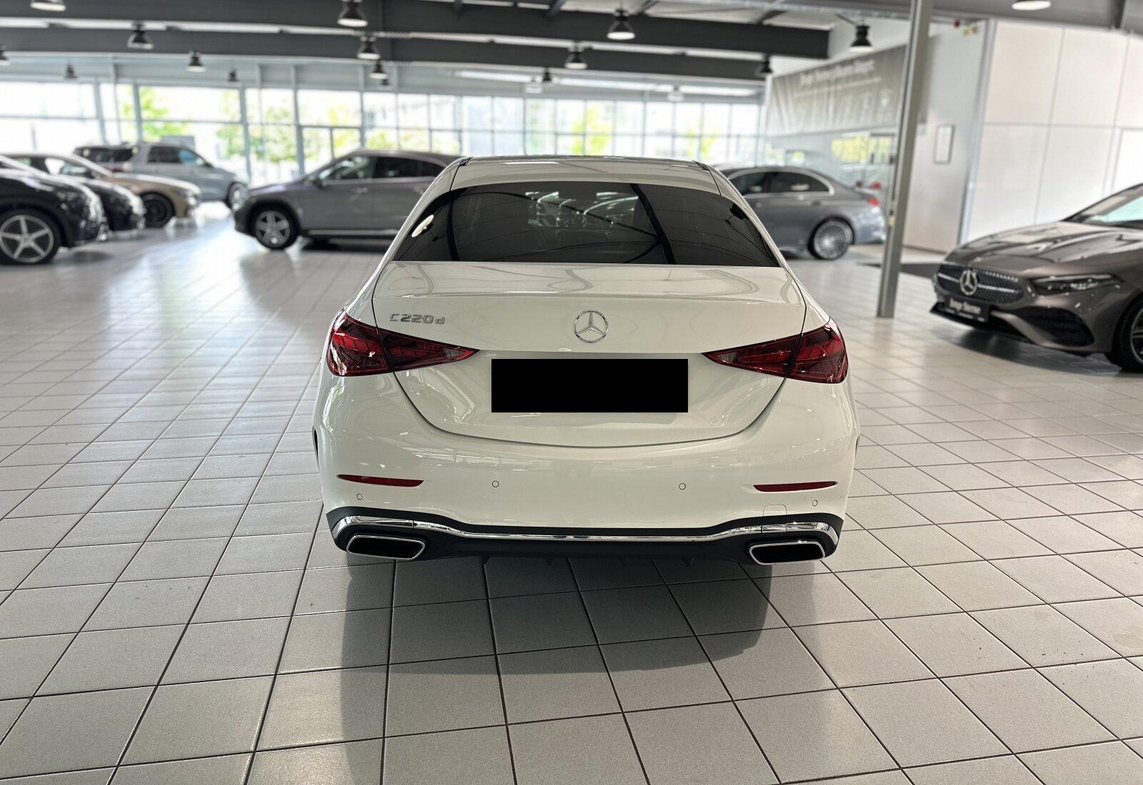 Mercedes_C220d (1)