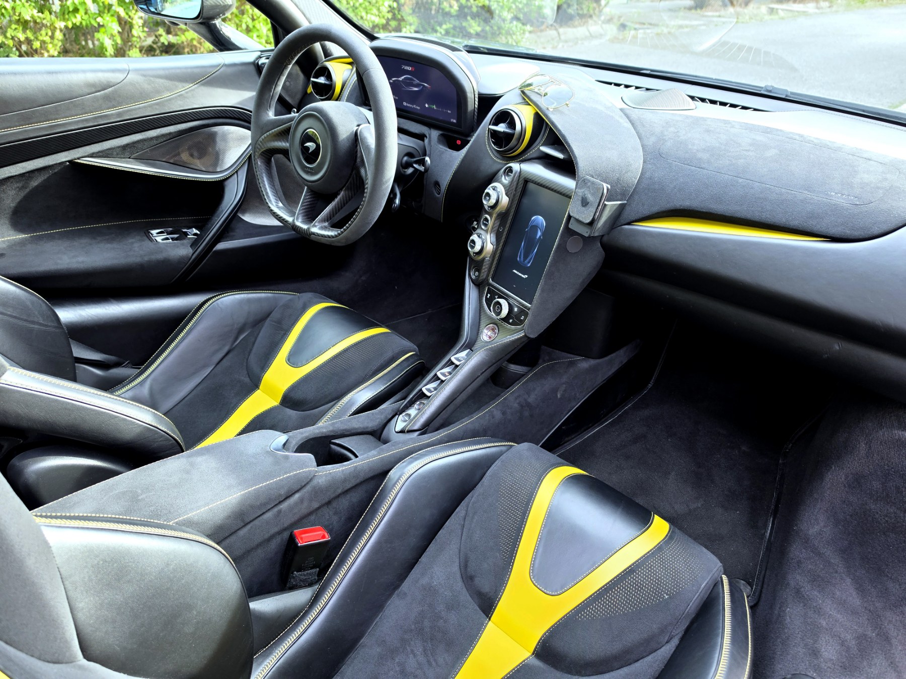 McLaren 720s (3)