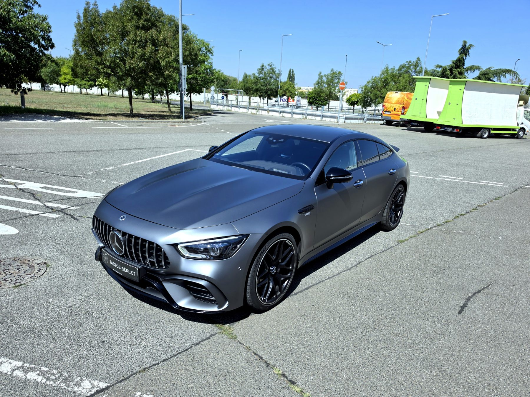 Mercedes - Benz GT53 AMG (1)
