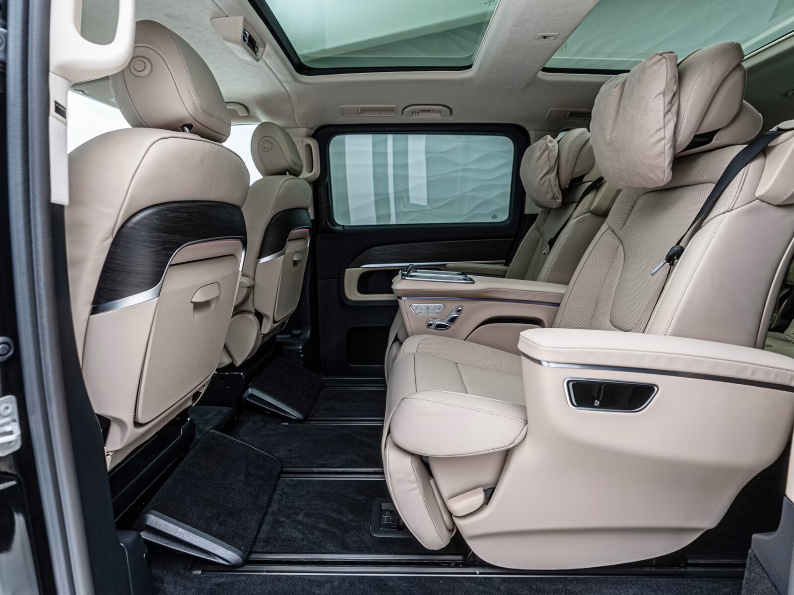 Mercedes V300d VIP (30)